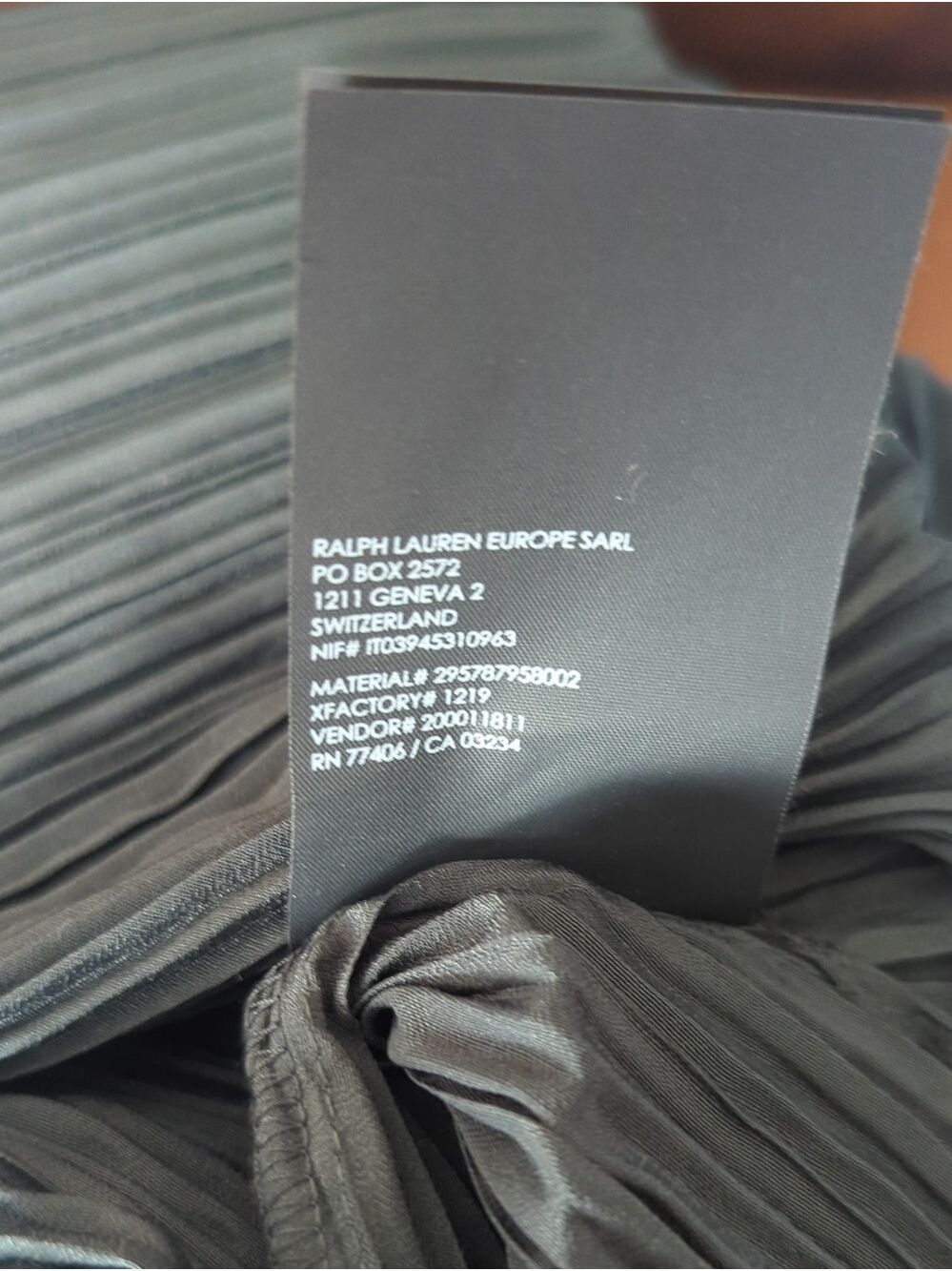 Club Monaco Micro Pleat Top In Olive - Picture 10 of 10